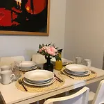 Rent0nline Hoza Center Metro * Varšava