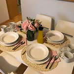 Rent0nline Hoza Center Metro *