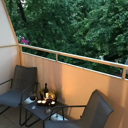 Rent0nline Hoza Center Metro Appartamento *