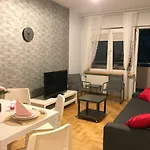 Appartement Rent0nline Hoża Center Metro Warschau