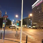 Appartement Rent0nline Hoża Center Metro Warschau
