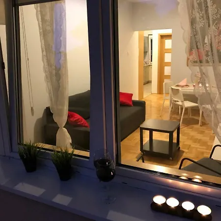Rent0nline Hoza Center Metro Lägenhet